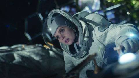 George Clooney’s new sci-fi thriller The Midnight Sky has zero gravity