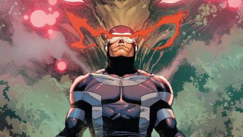 Eyes ablaze, Cyclops strikes a heroic pose on the cover of X-Men #16, Marvel Comics (2021).