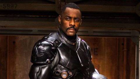Idris Elba in Pacific Rim armor
