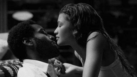 Zendaya and John David Washington move to kiss each other in close-up in Malcolm &amp; Marie