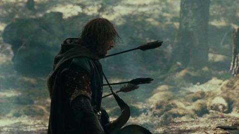 Boromir, skewered with huge arrows, in The Fellowship of the Ring