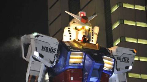 A photo of the 18-meter tall Gundam statue in Shizuoka city