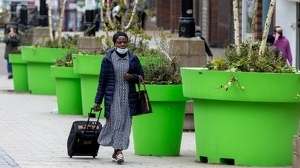 Walsall council criticised for enormous “Super Mario” plant pots