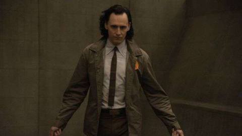 Loki (Tom&nbsp;Hiddleston) bares his knives in in Marvel Studios’ LOKI.
