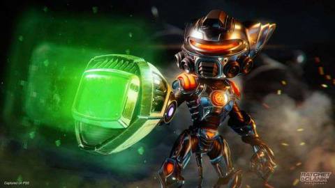 Ratchet in his Carbonox armor holding the Pixelizer in Ratchet &amp; Clank: Rift Apart