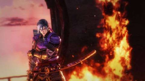 One of the characters in Samurai Warriors 5 stands in front of a blazing fire