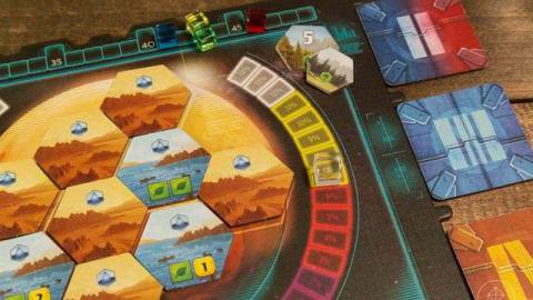 Terraforming Mars: Ares Expedition is faster than the original, but no less fiddly