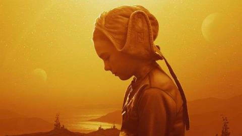 A young girl (Brooklynn Prince) in a bonnet sits in a bright yellow desert in the poster image for Settlers