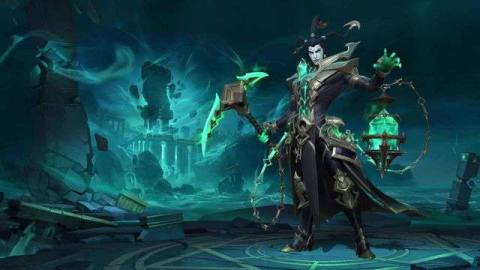 League of Legends: Wild Rift - Thresh, a ghostly man with hooks for hair and a lantern, stands in the middle of a desolate place known as the Shadow Isles.