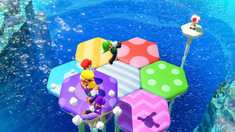 Mario and friend play Mushroom Mix-Up in Mario Party Superstars
