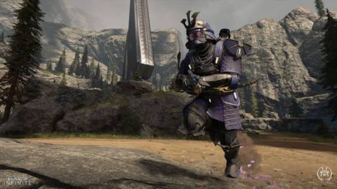 A purple Spartan sprints in Halo Infinite Fracture: Tenrai event