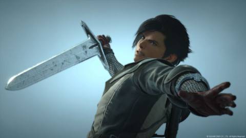 Clive Rosfield prepares to strike with his sword in a still from Final Fantasy 16