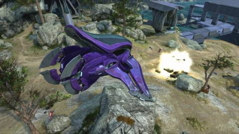 ‘The little Banshee driver’: A 10-year-old girl’s quest for kills in Halo 2 on Xbox Live