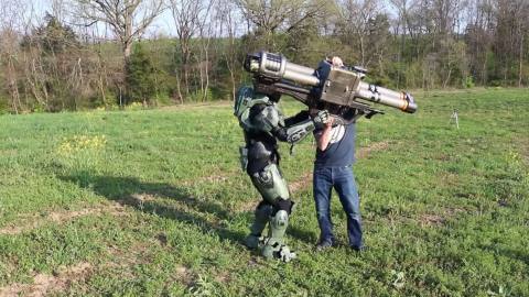 Someone built a Halo SPNKR rocket launcher in real life