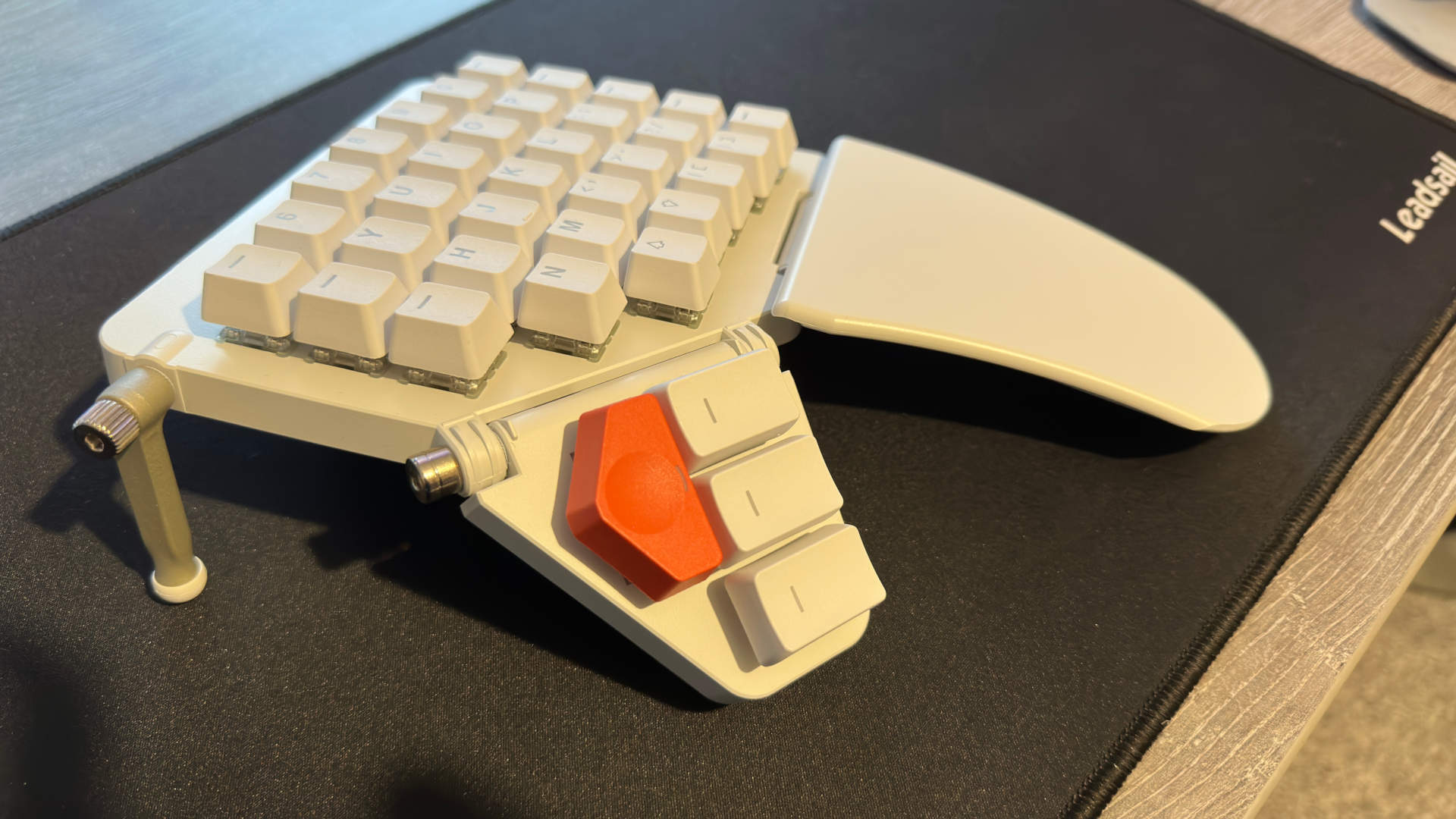 ZSA Moonlander ergonomic keyboard