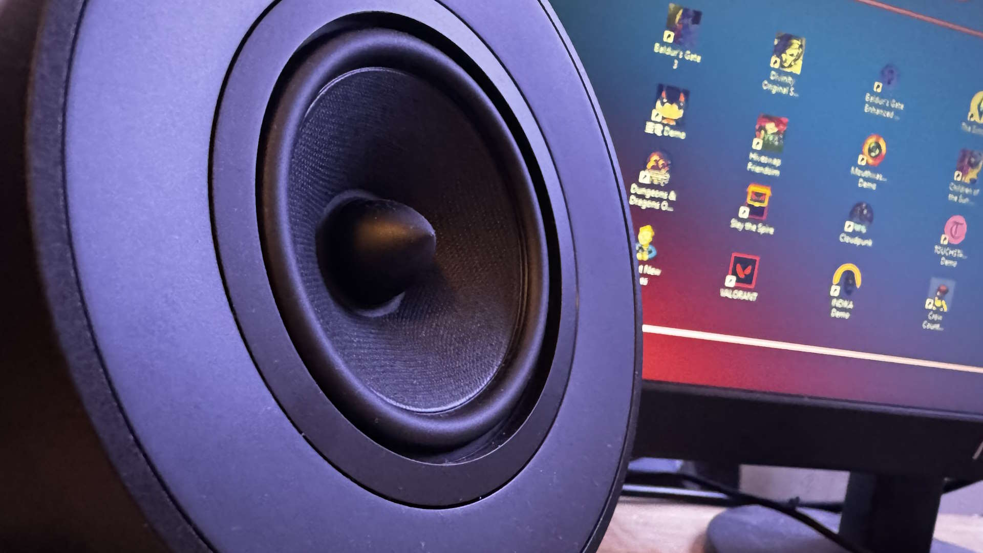 Razer Nommo V2 Pro speakers