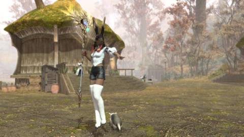 A Viera holds a Zodiac Zeta weapon while pointing in FFXIV