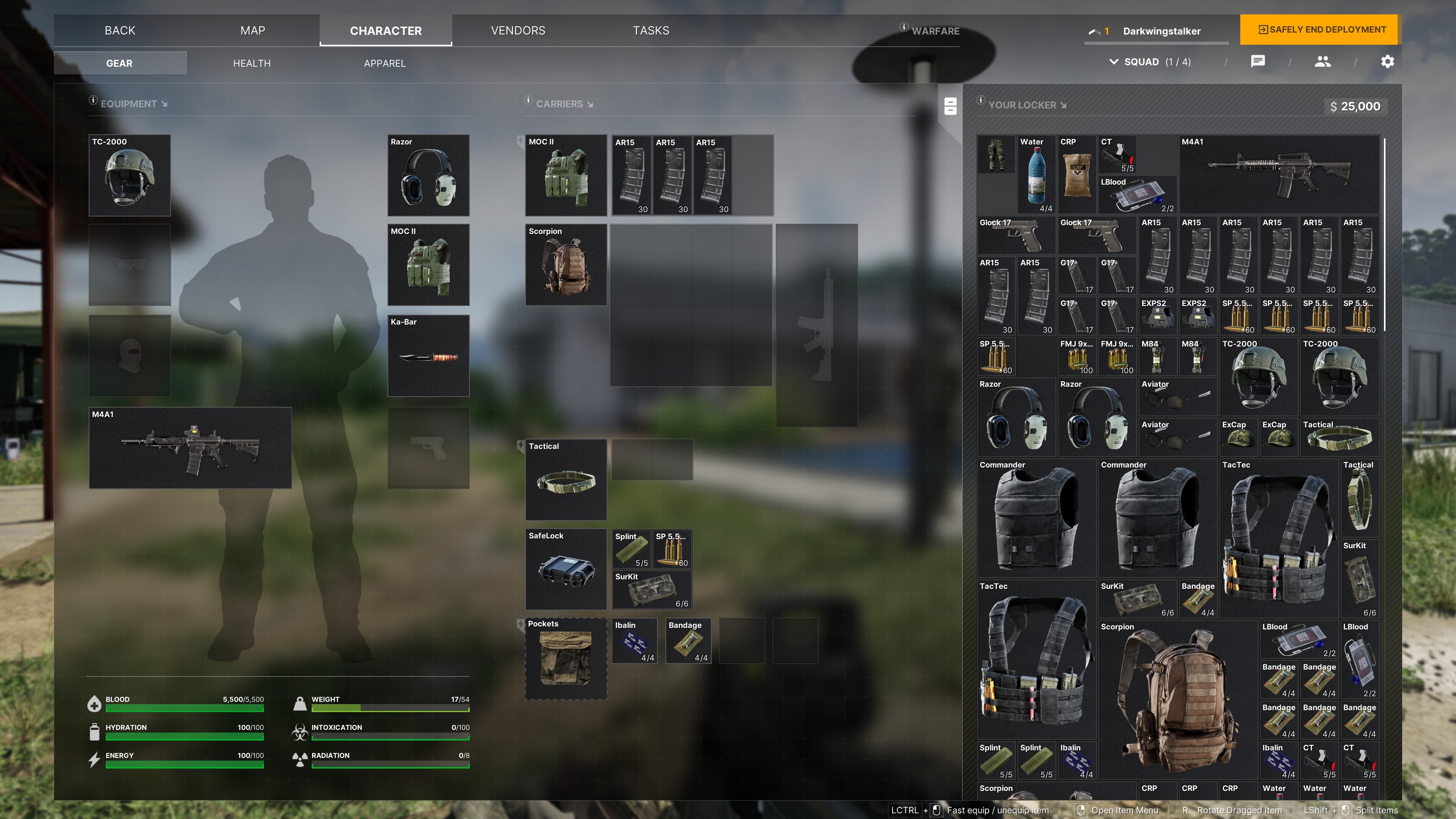 Grayzone Warfare rucksack - Placing items in locker