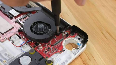An image from the iFixit teardown video of the Asus ROG Ally handheld gaming PC