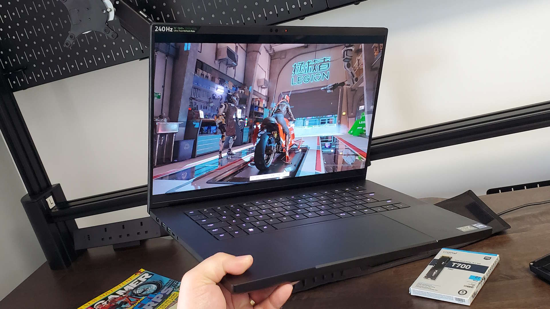 Razer Blade 16 (2024) gaming laptop