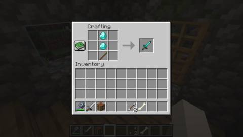 Minecraft crafting menu recipe for a diamond sword