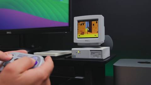 I give you the smolest gaming PC: A tiny desktop playing tiny Doom is the ultimate ’90s nostalgia hit