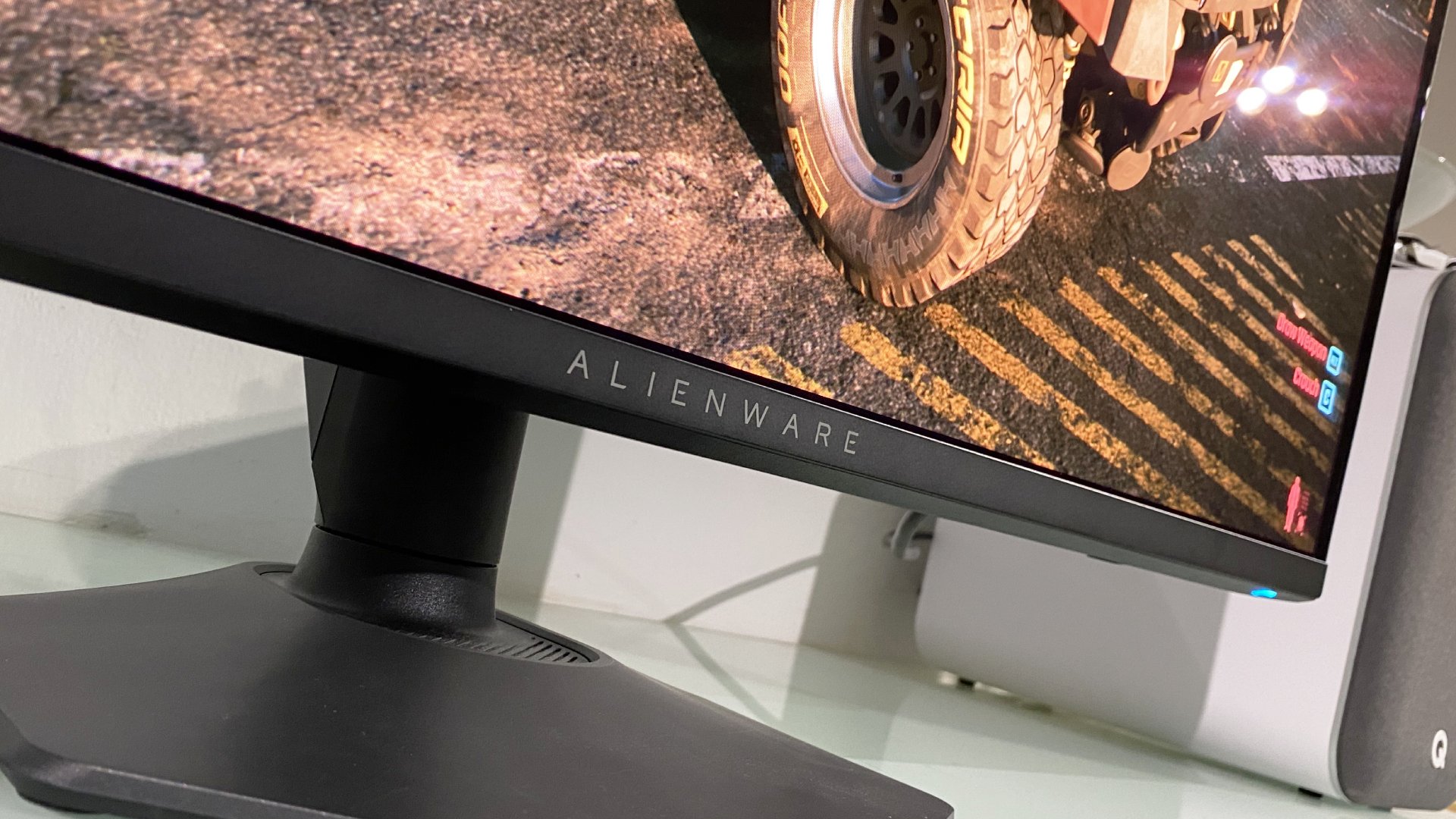 Alienware AW2725DF