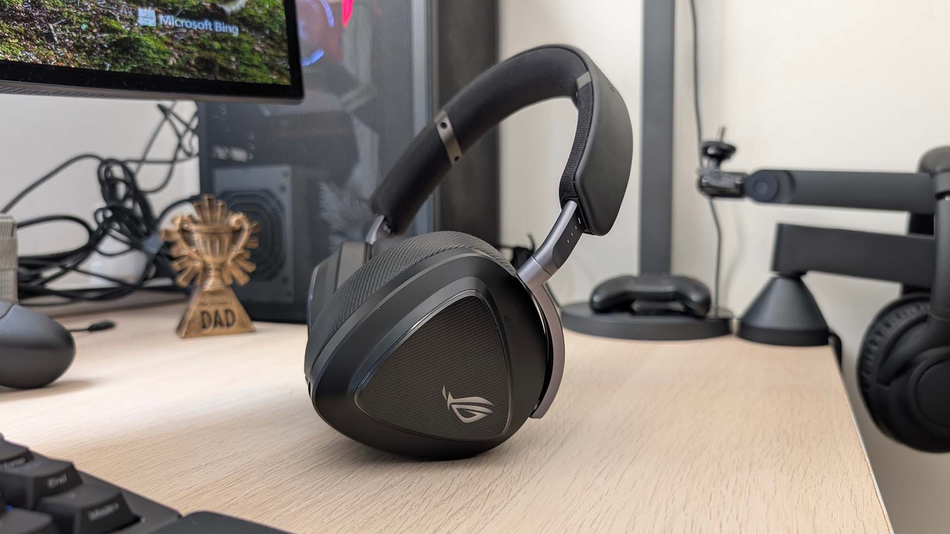 Asus ROG Delta II gaming headset