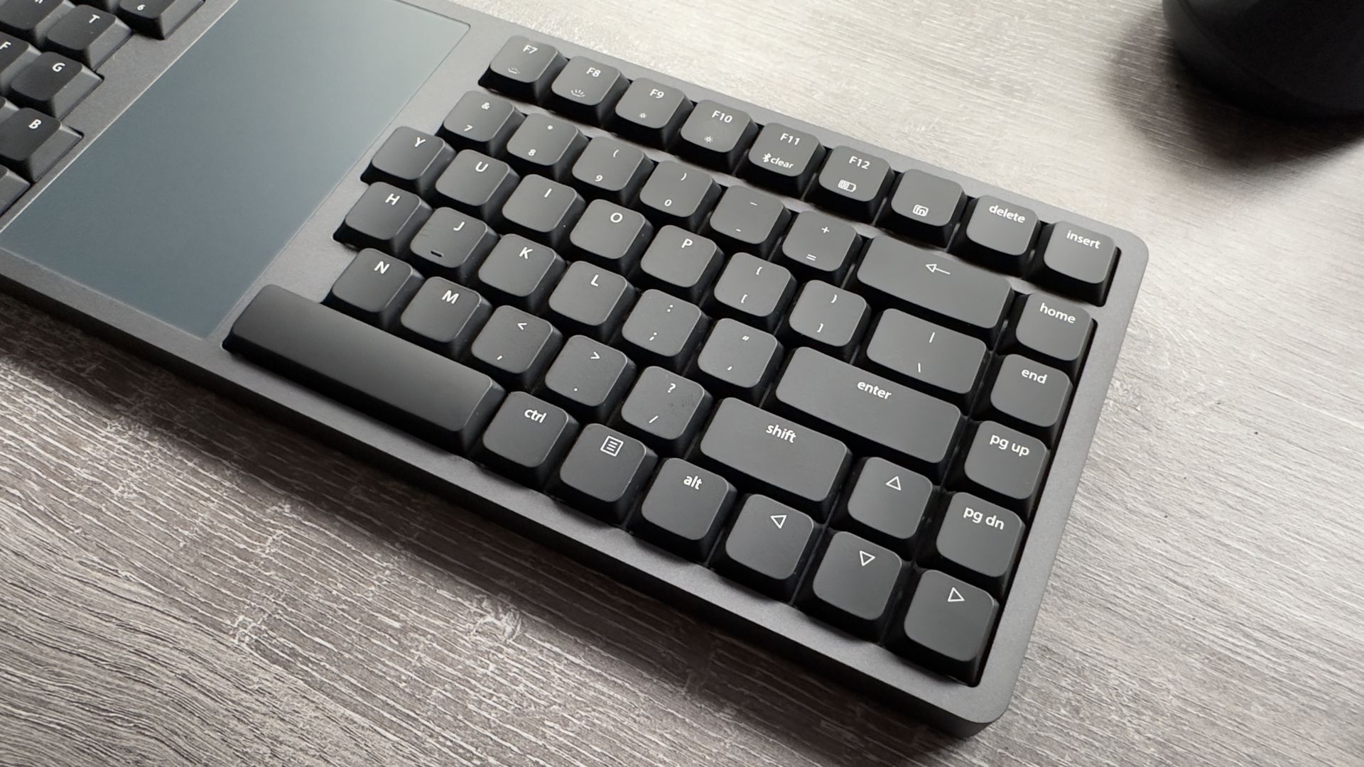 A photo of the Kinesis Form all-in-one ergonomic keyboard