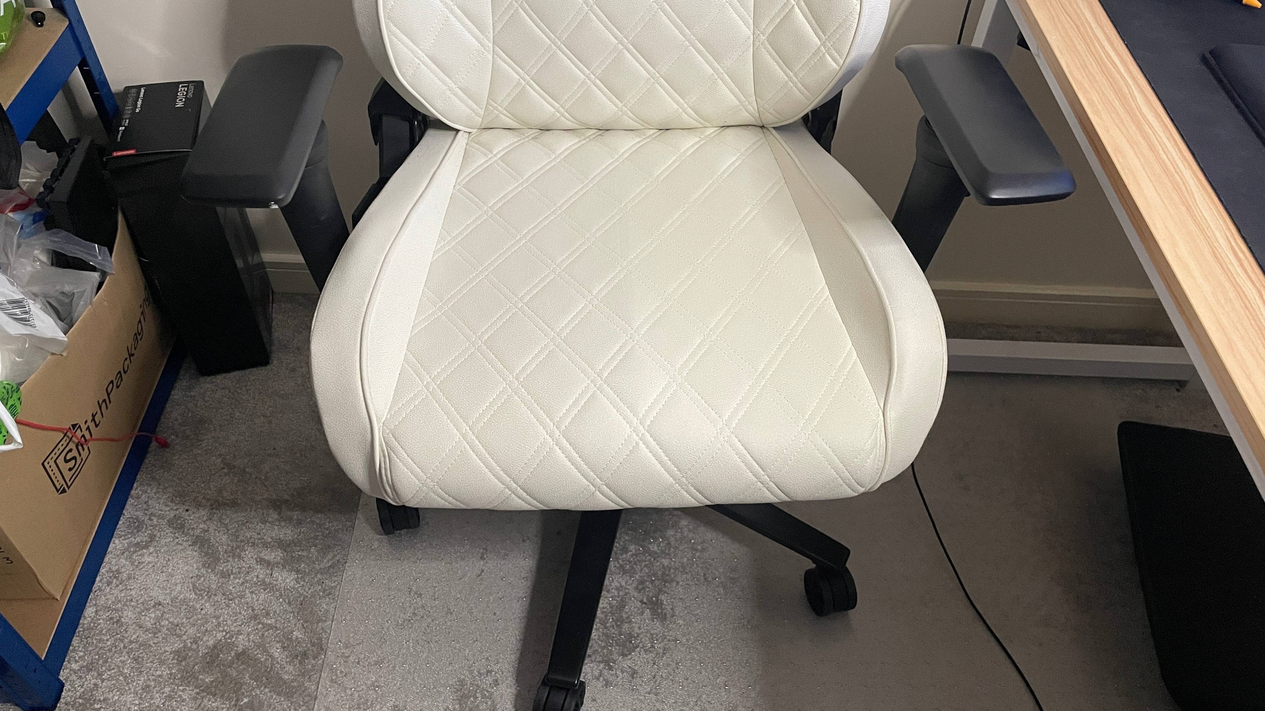 Corsair TC500 Luxe gaming chair seat