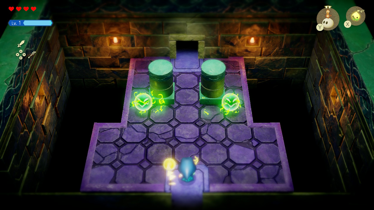 Zelda walks near spirits in the Eastern Temple in Echoes of Wisdom