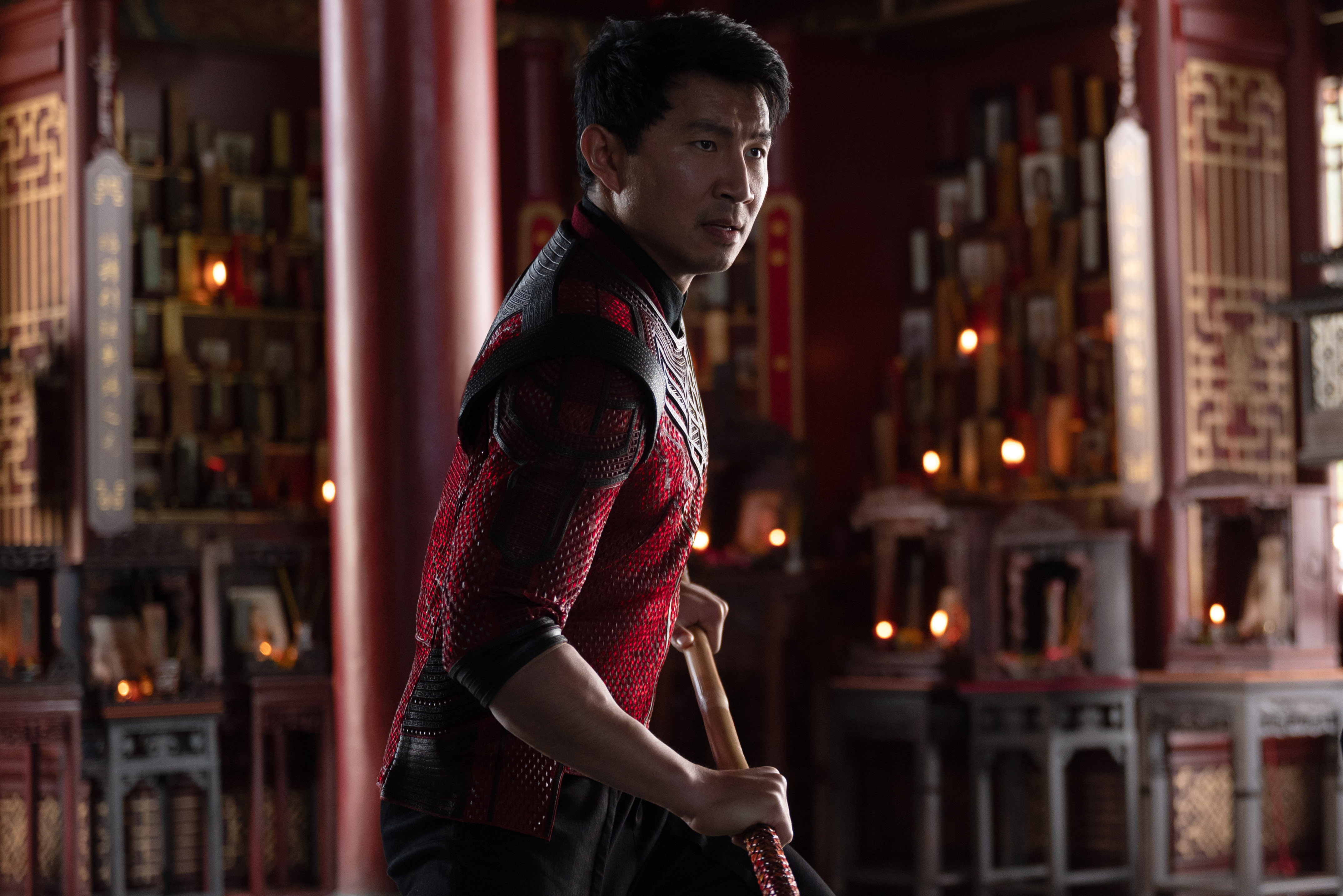 Shang-Chi readies his staff in Shang-Chi and the Legend of the Ten Rings