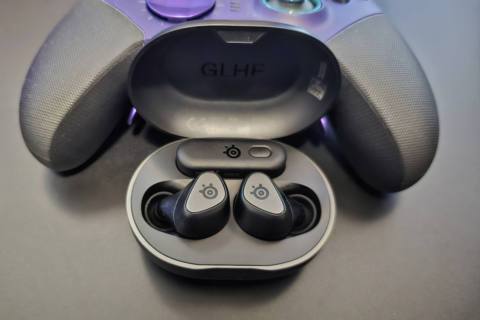 A stock lifestyle photo of the SteelSeries Arctis GameBuds