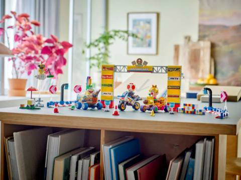 Lego Mario Kart leaves the gate with six new sets