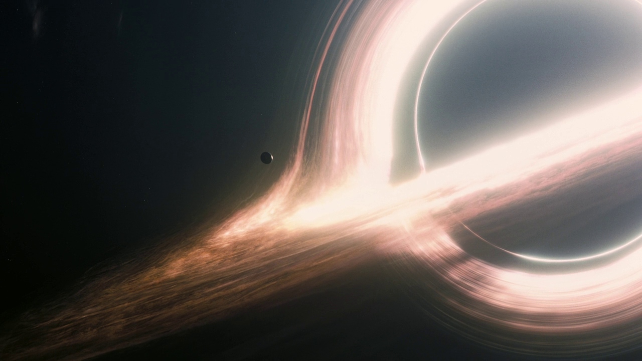 The event horizon of a supermassive black hole in Interstellar.