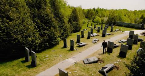 David Cronenberg’s movie conspiracies never lead anywhere — and that’s the point