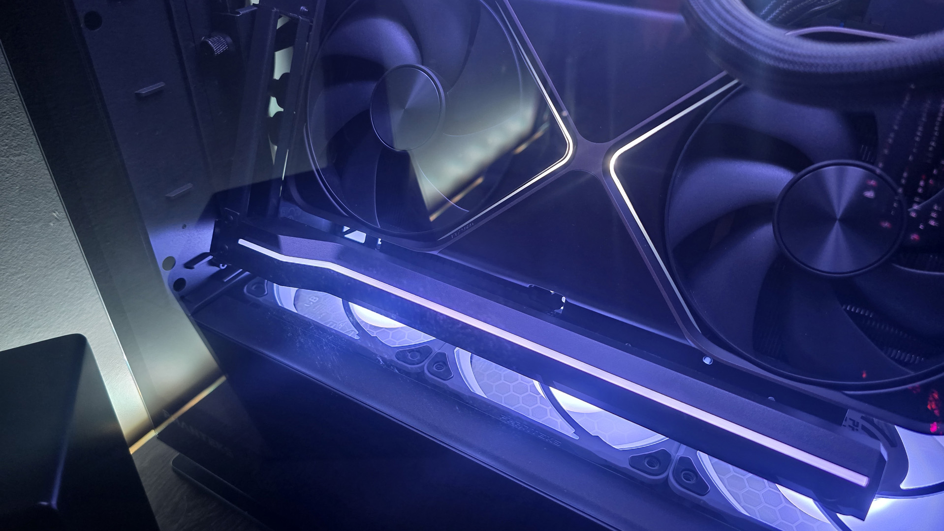 Phanteks Evolv X2 PC case