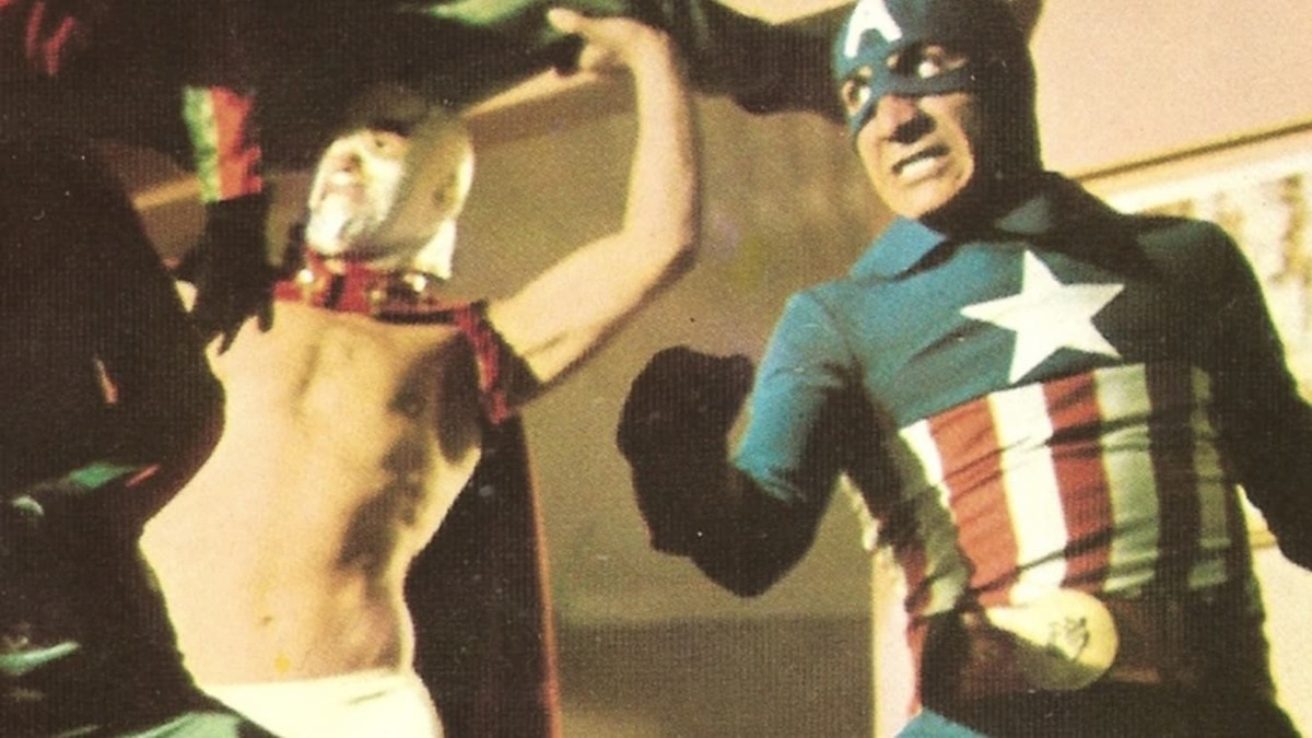 In the Turkish movie 3 Dev Adam (Three Giant Men), Captain America and El Santo team up to fight evil Spider-Man In the Turkish movie 3 Dev Adam (Three Giant Men), Captain America and El Santo team up to fight evil Spider-Man