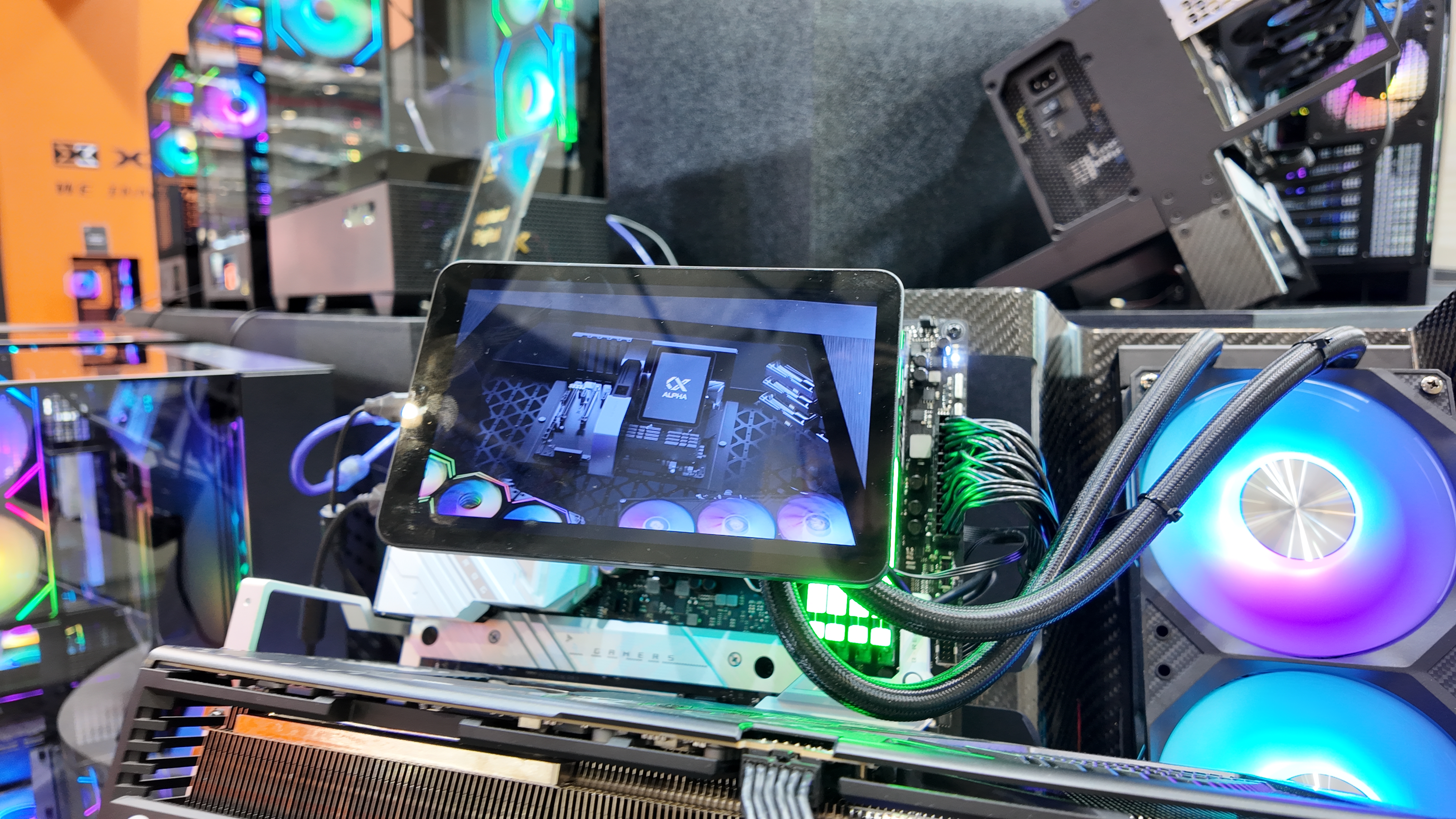 Xigmatek's giant CPU cooler screen on show at Computex 2025