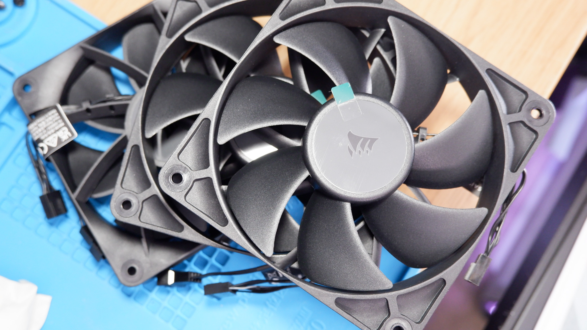 Corsair Nautilus 360 RS liquid cooler set-up on a test bench.