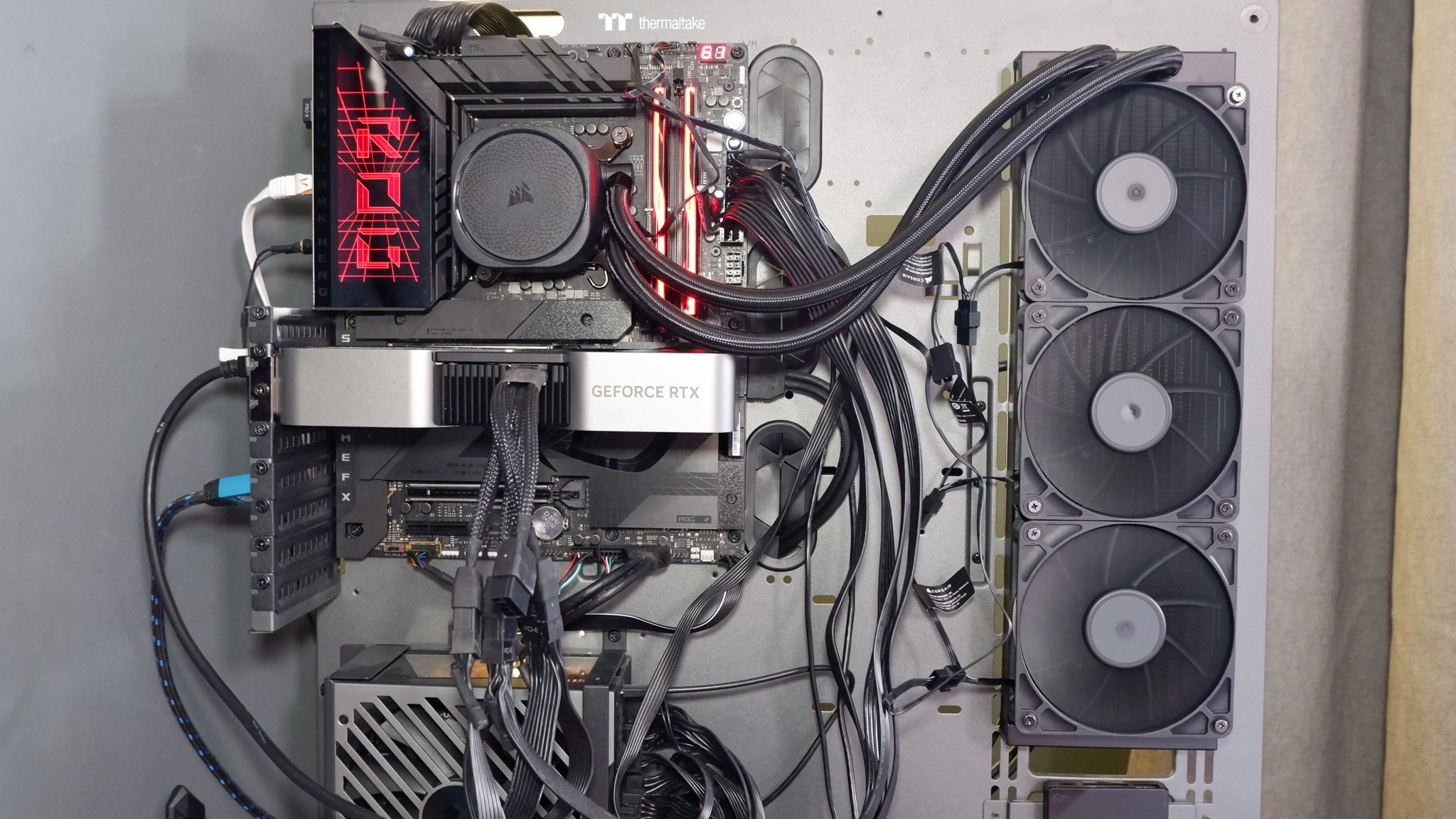Corsair Nautilus 360 RS liquid cooler set-up on a test bench.