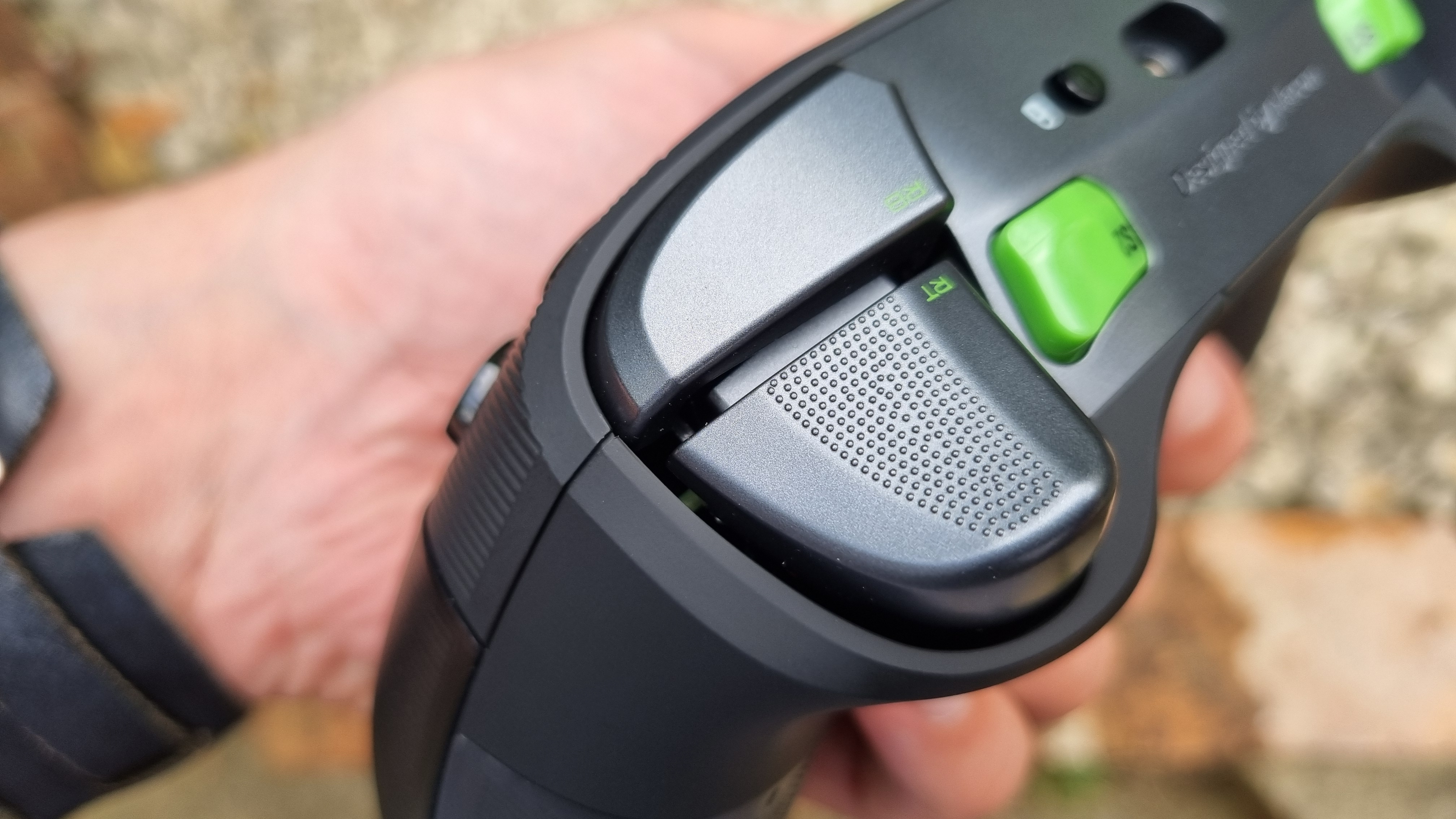 The right trigger and shoulder button of the Nacon Revolution X Unlimited