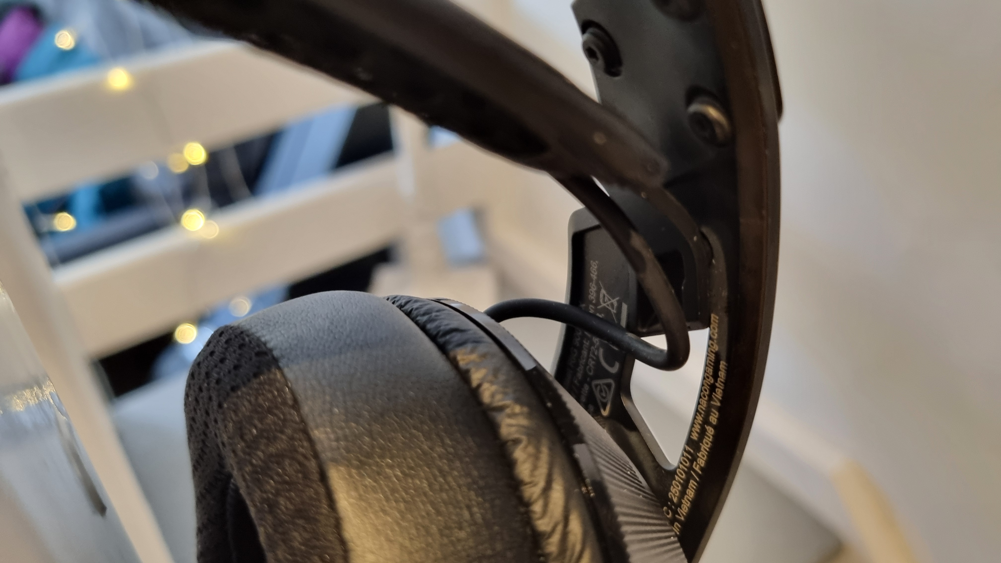 Close up details of the Nacon RIG 900 Max HS