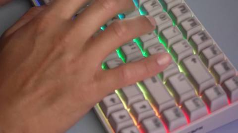 This keyboard looks like it’s been plucked straight from Half-Life 1 with how well it replicates low-res classic game textures