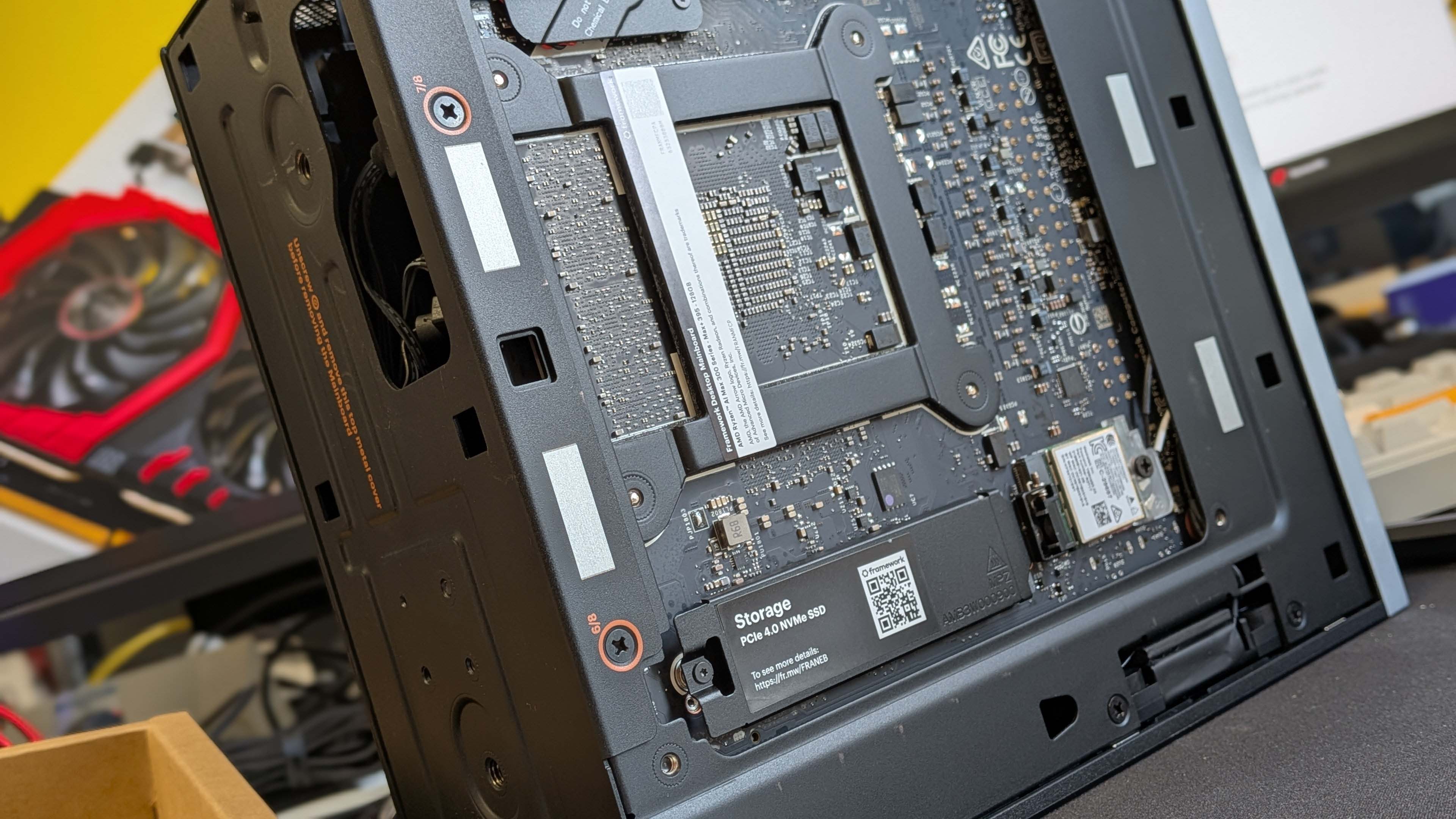 Framework Desktop PC