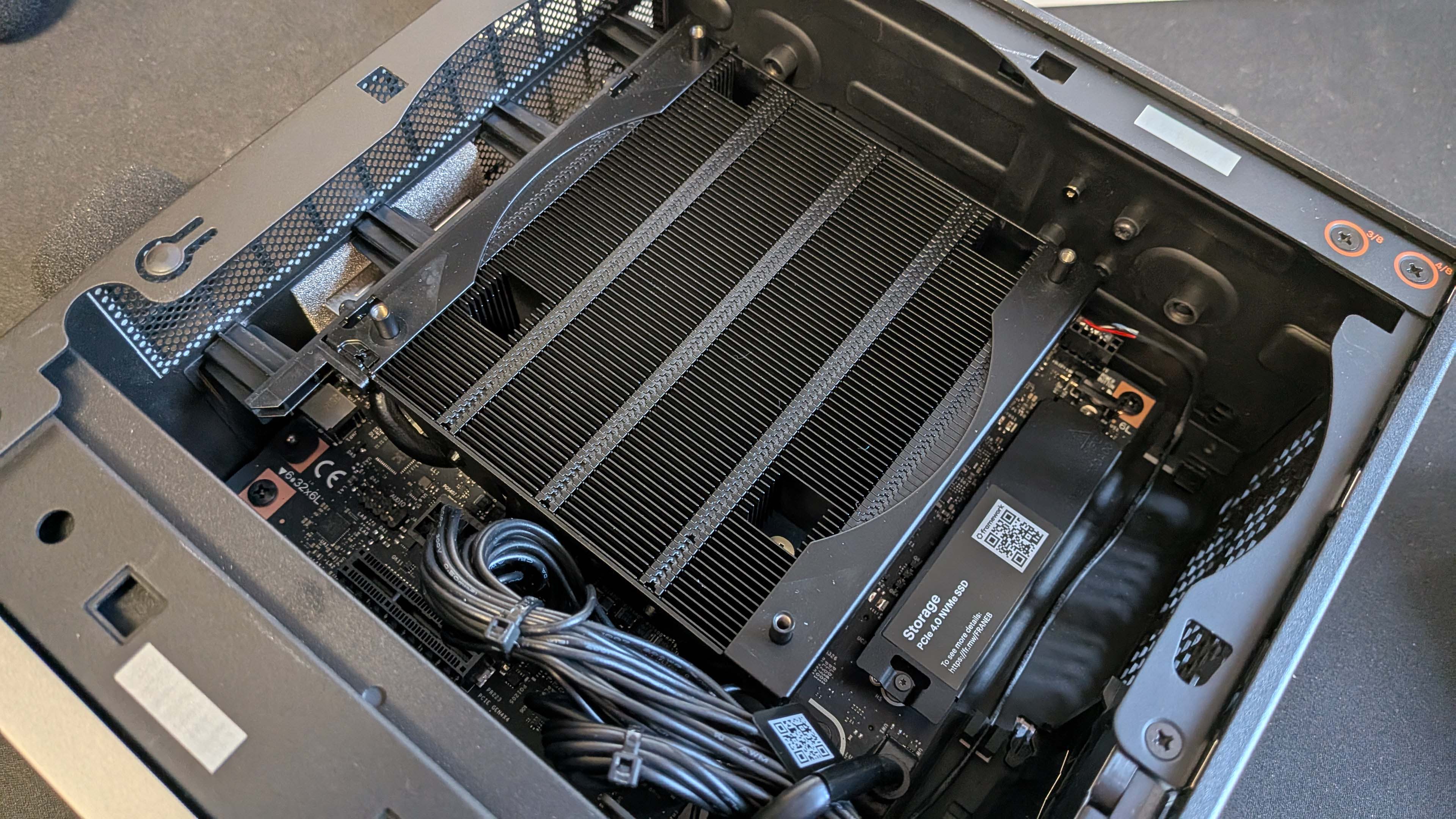 Framework Desktop PC