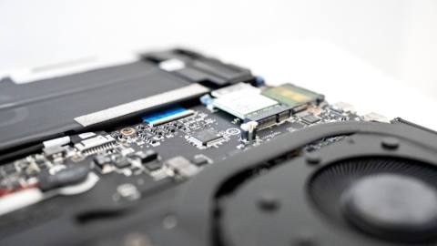 MSI Stealth 18 HX AI review