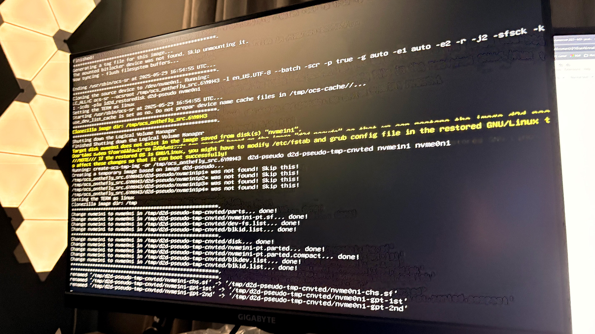 A photo of the Clonezilla cloning process with information about how the process is going on-screen