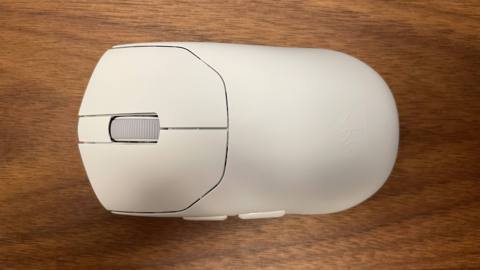 Corsair Sabre V2 Pro Ultralight Wireless gaming mouse review