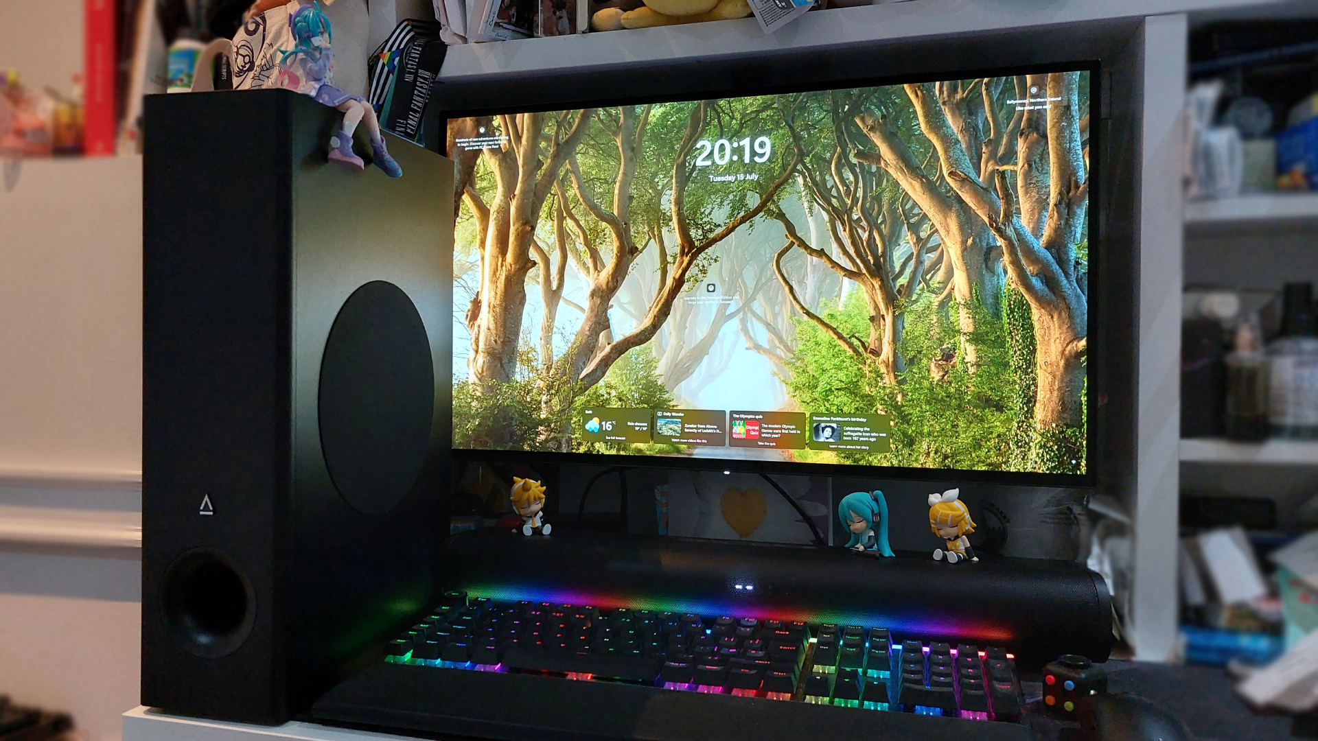 An ill-advised setup, featuring both the Creative Stage Pro soundbar AND subwoofer on an otherwise typical desk.